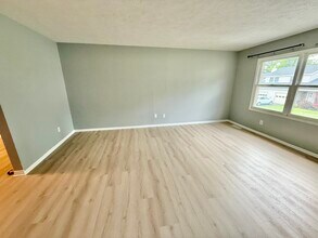 1083 Cunningham Dr in Victor, NY - Building Photo - Building Photo
