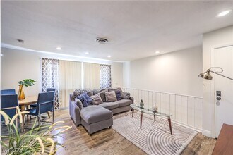 1553 Dorothy Ave in Las Vegas, NV - Building Photo - Building Photo