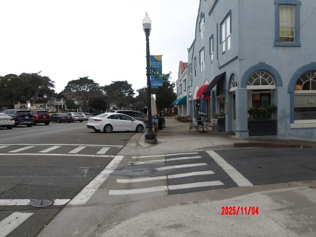 311 8th St in Pacific Grove, CA - Building Photo - Building Photo