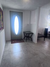 1110 Everest Rd in Venice, FL - Building Photo - Building Photo