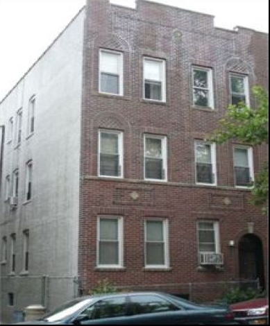 45-21 41st St in Long Island City, NY - Building Photo