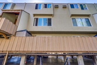 340 Auburn Way in San Jose, CA - Building Photo - Building Photo
