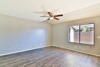 6132 E Greenway St in Mesa, AZ - Building Photo - Building Photo