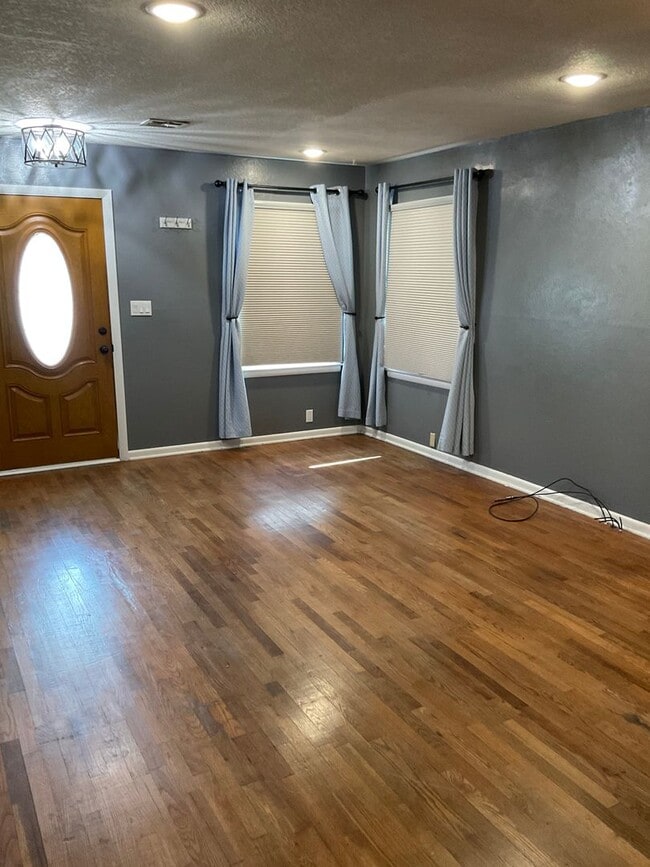 3021 S Wall Ave in Joplin, MO - Building Photo - Building Photo