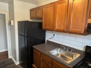 925 48th Pl NE in Washington, DC - Building Photo - Building Photo