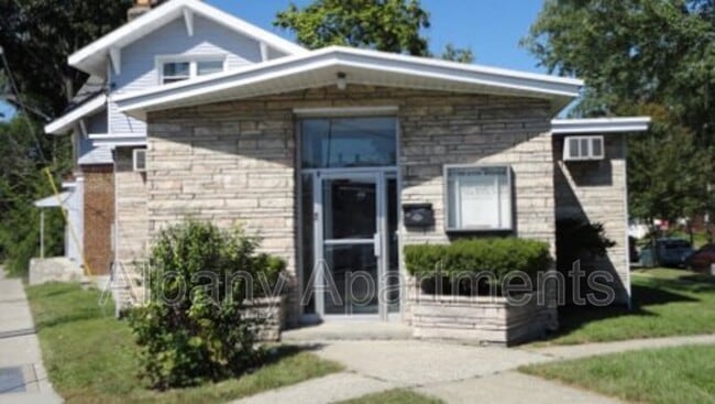property at 4 Ten Eyck Ave