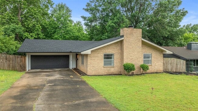 property at 1707 Phillips Dr
