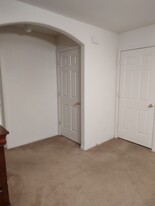 2223 Sierra Santiago in Bullhead City, AZ - Building Photo