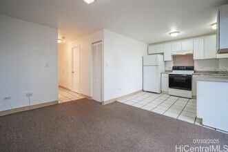 1654 Liholiho St in Honolulu, HI - Building Photo - Building Photo