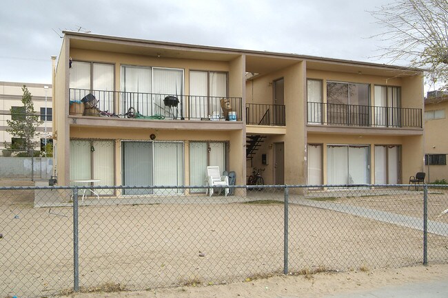 1458 Silver Mesa Way in Las Vegas, NV - Building Photo - Building Photo