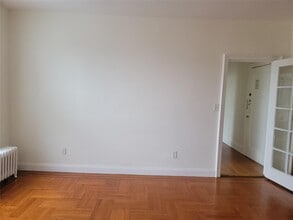 35-06-35169 169th St in Queens, NY - Building Photo - Building Photo