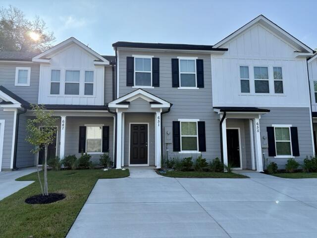property at 651 Caroline Ct