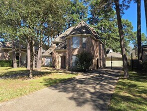 12010 Mill Trail Ln in Houston, TX - Building Photo - Building Photo