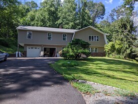 544 Drakestown Rd in Flanders, NJ - Building Photo