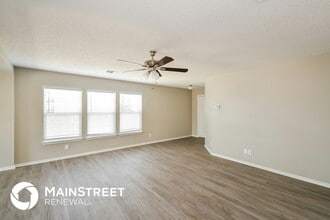 6503 Beech Trail Dr in Converse, TX - Foto de edificio - Building Photo