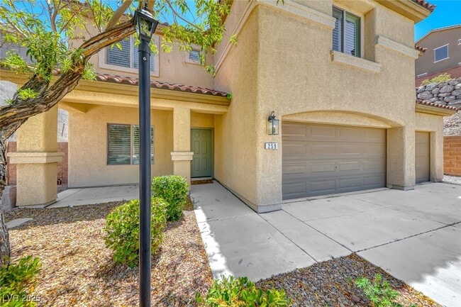property at 259 Oakbrook Ridge Ave