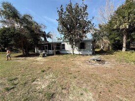 7740 Pretty Lake Rd in Clermont, FL - Building Photo