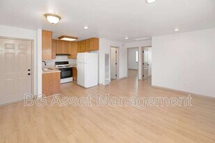 2340 22nd St in San Pablo, CA - Building Photo