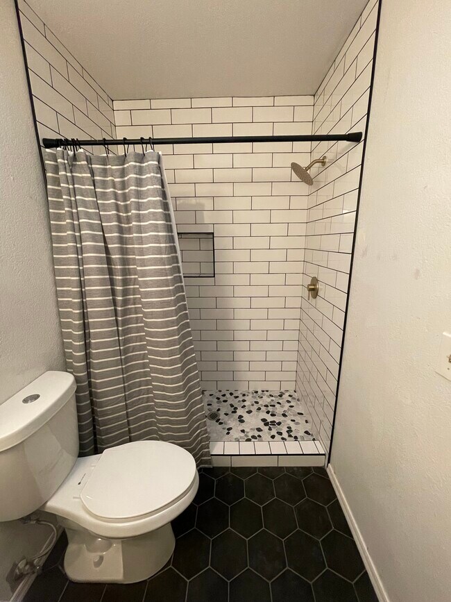 8940 W Olive Ave in Peoria, AZ - Building Photo - Building Photo