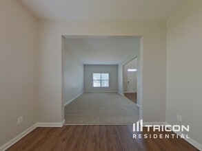124 Sims Ct in Augusta, GA - Foto de edificio - Building Photo