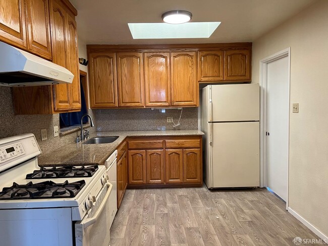 property at 19633 Waverly Ave