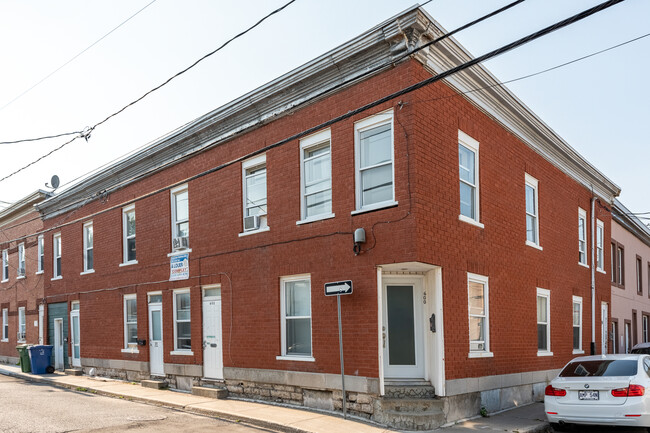 602 Napoléon Rue in Québec, QC - Building Photo - Building Photo