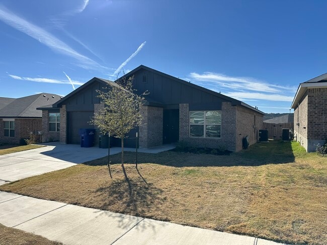 1209 Lehmann in Copperas Cove, TX - Foto de edificio - Building Photo