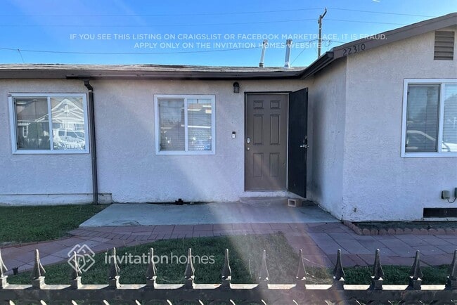 22310 Devlin Ave in Hawaiian Gardens, CA - Building Photo - Building Photo
