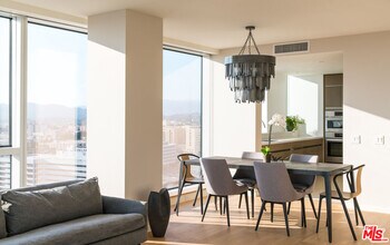 889 Francisco St in Los Angeles, CA - Building Photo - Building Photo