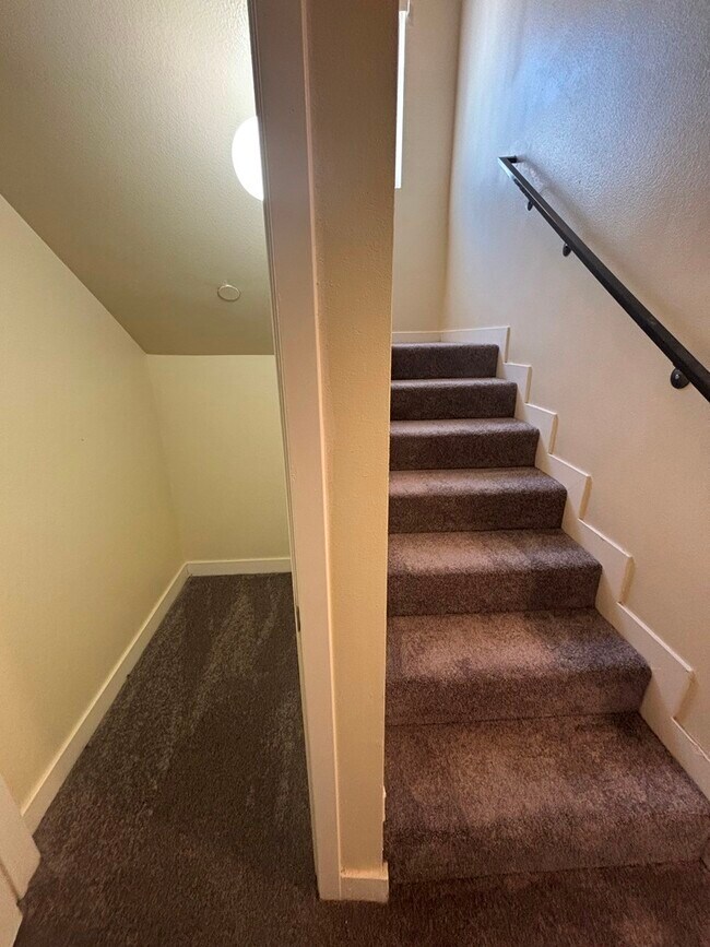 337 E 104th St in Los Angeles, CA - Foto de edificio - Building Photo