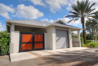 14530 Laurel Trail in Wellington, FL - Building Photo - Building Photo