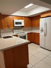 7407 NW 76th Ct in Tamarac, FL - Building Photo - Building Photo