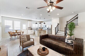 3235 Longleaf Meadows Dr in Houston, TX - Building Photo - Building Photo