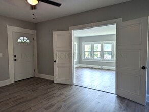 1309 Yonge St in Rockford, IL - Building Photo - Building Photo