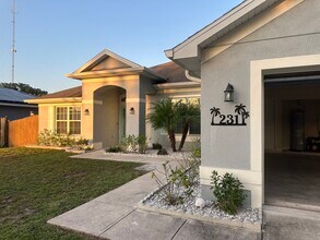 231 Christensen Ave SE in Palm Bay, FL - Building Photo - Building Photo