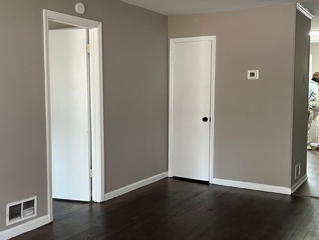 1208 Dewey St in Griffin, GA - Building Photo - Building Photo