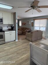 34 E Beach Way in Lavallette, NJ - Building Photo - Building Photo
