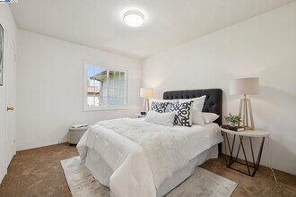 1504 137th Ave in San Leandro, CA - Building Photo - Building Photo