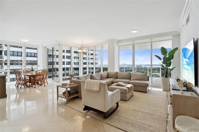 10225 Collins Ave, Unit 904 in Bal Harbour, FL - Building Photo - Building Photo