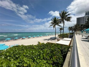 2501 S Ocean Dr, Unit # 1129 in Hollywood, FL - Building Photo - Building Photo