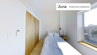 Room in Shared 5 bed/2 bath home in New York, NY - Building Photo