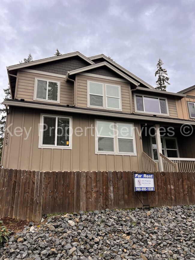 7015 NE 12th Ave in Vancouver, WA - Building Photo - Building Photo