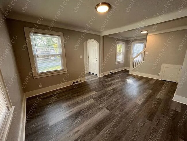 3355 Curwood St in Drayton Plains, MI - Foto de edificio - Building Photo