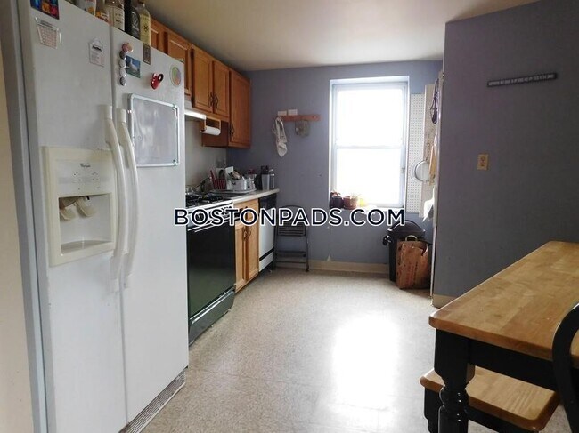 property at 102 Hammond St