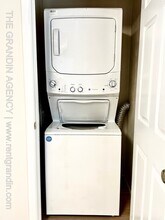 102 Lakehurst Ave in Salem, VA - Building Photo - Building Photo