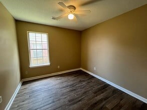 1712 Thomas St in Horn Lake, MS - Building Photo - Building Photo