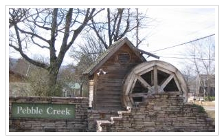 Pebble Creek Apartments in Mountain View, AR - Building Photo