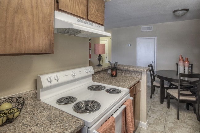 Heatherwood Apartments