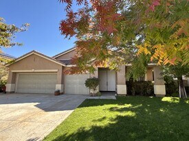 1854 Andrea Dr in Palmdale, CA - Building Photo