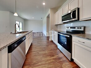1031 Tan Tara Trl in Jacksonville, FL - Building Photo - Building Photo